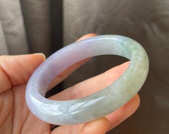 翡翠バングル 57.0 mm (2.24