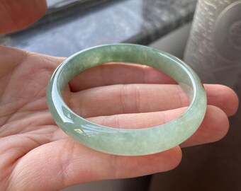 翡翠バングル 54.0 mm (2.12