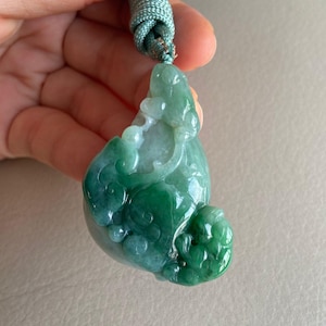 Borsa (borsa portasoldi) Ciondolo in giada giadeite, verde chiaro, giada naturale di grado A non trattata, pietre preziose birmane, collana, gioielli