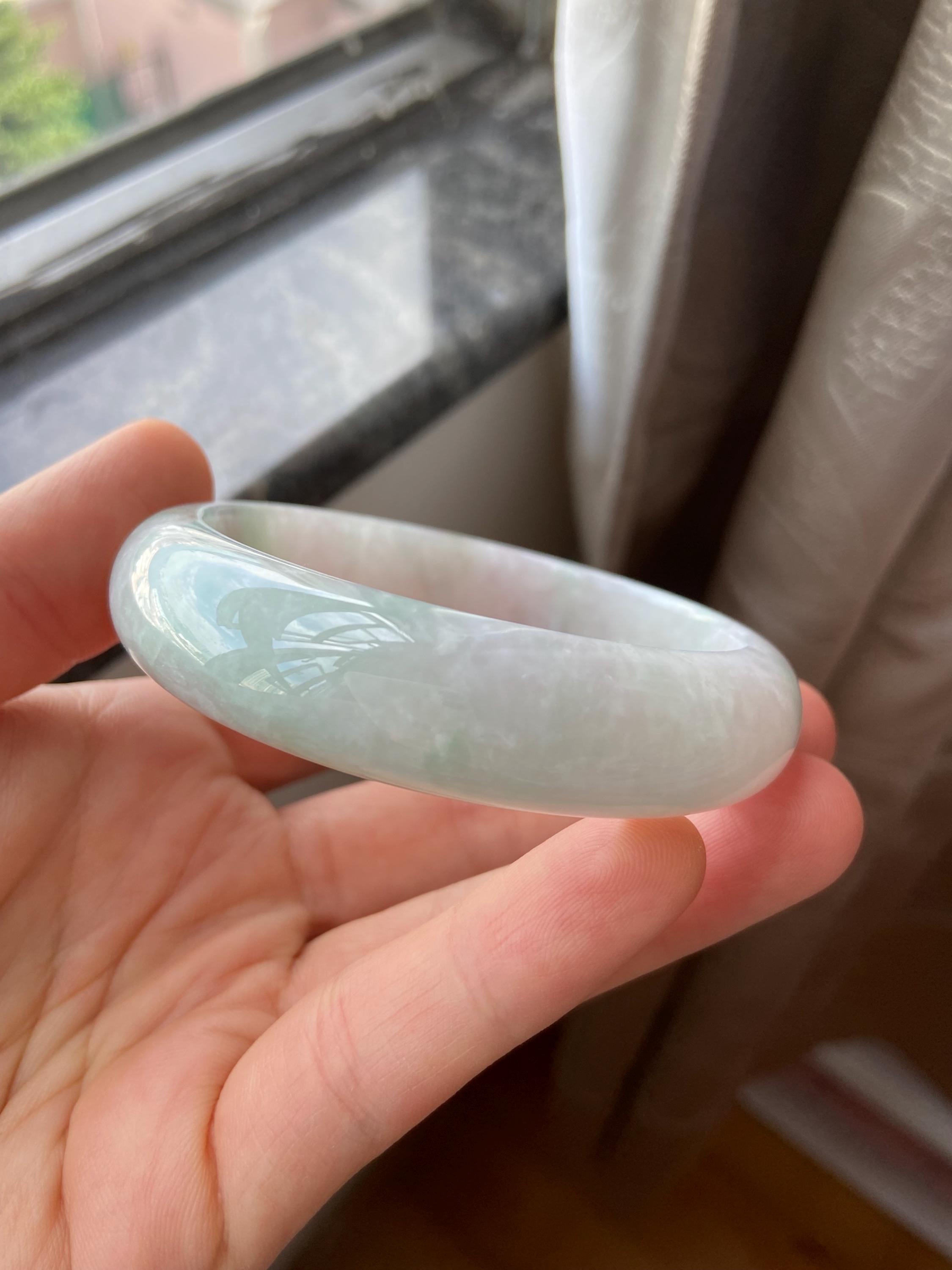 翡翠バングル 58.0 mm (2.28