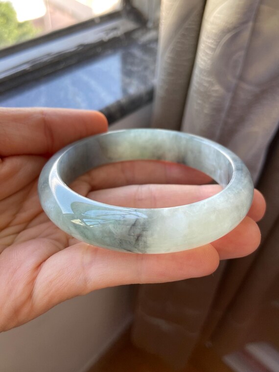 翡翠バングル 59.0 mm (2.32
