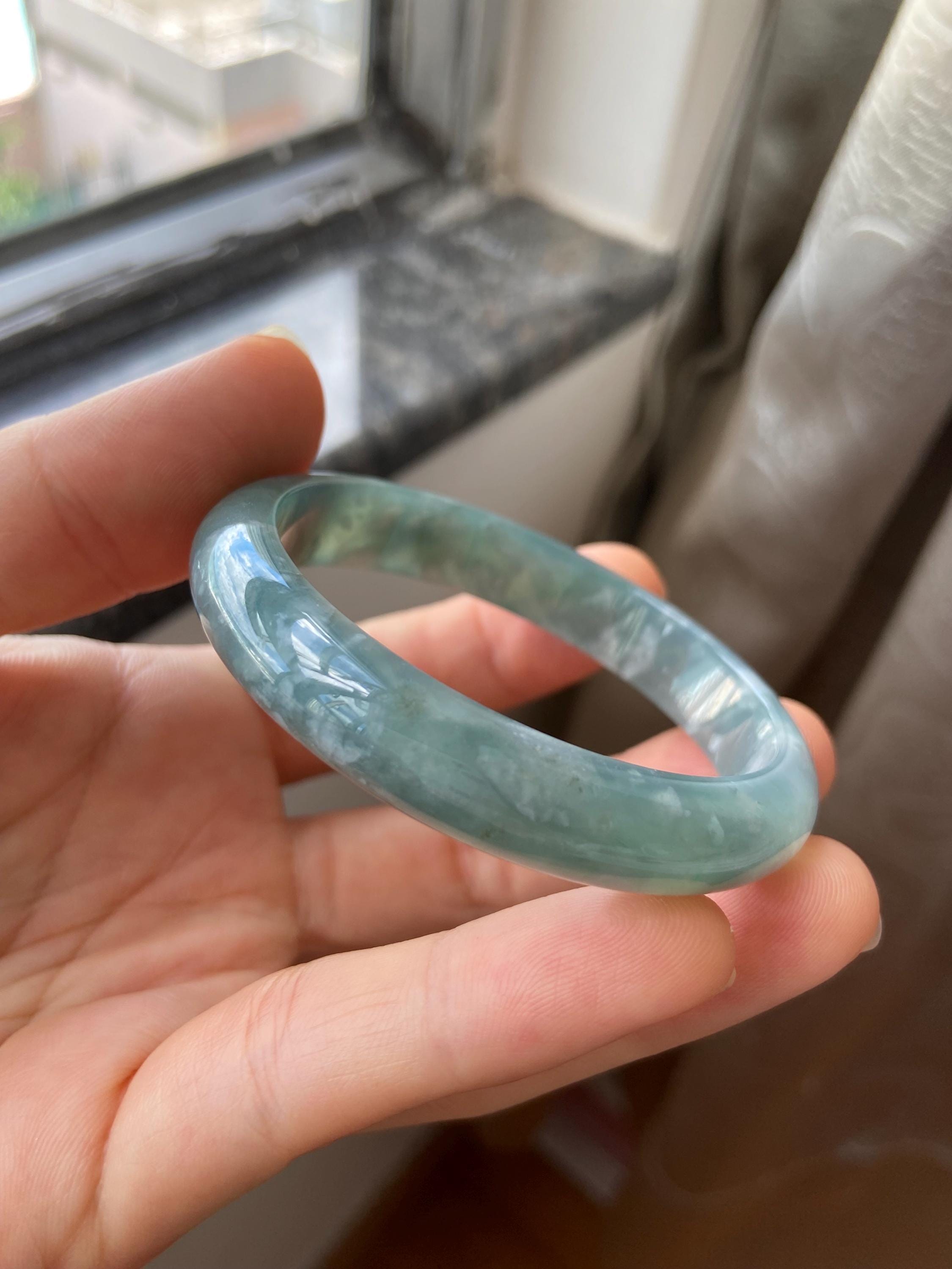 翡翠バングル 51.7 mm (2.03