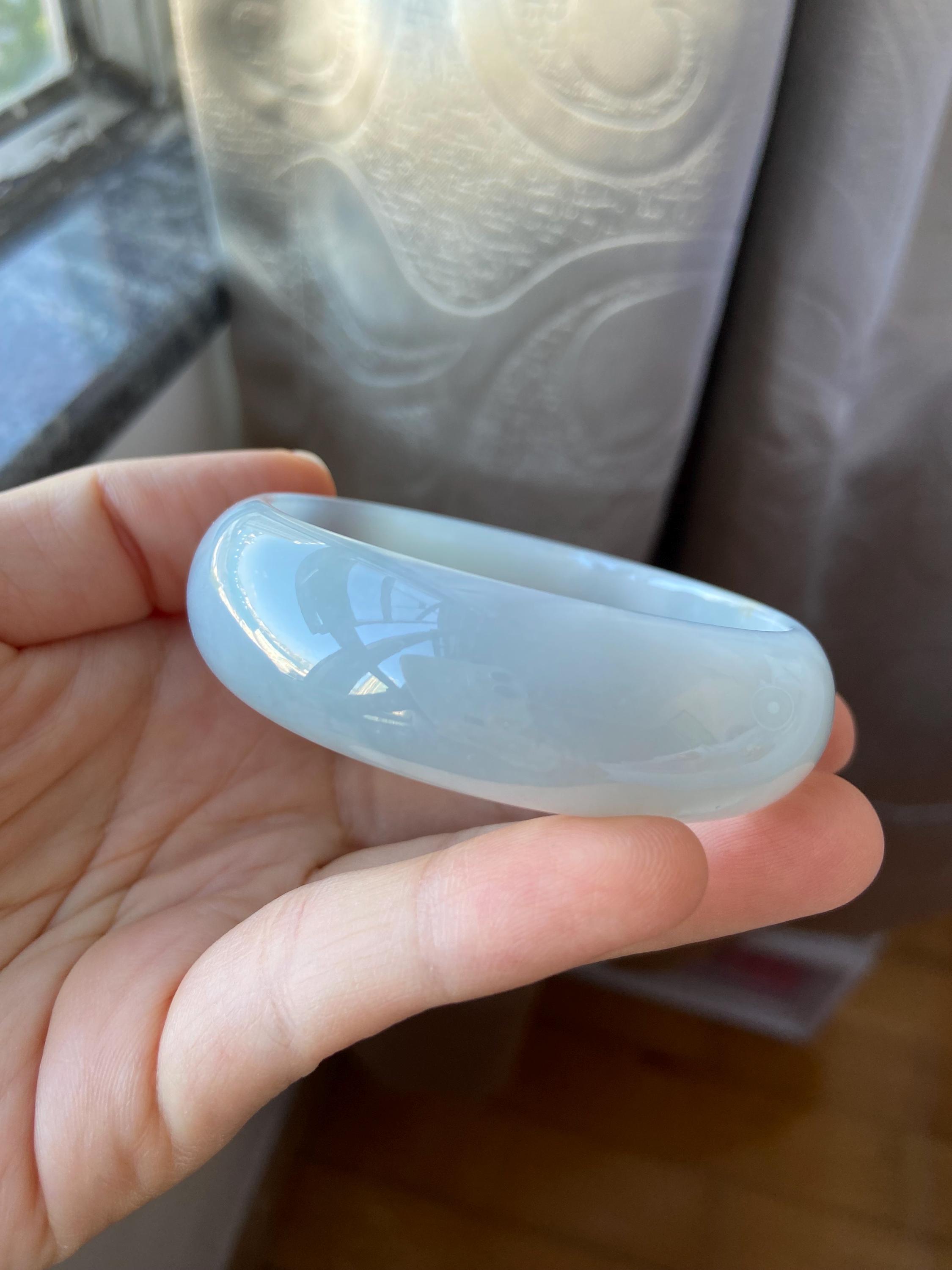 翡翠バングル 57.0 mm (2.24