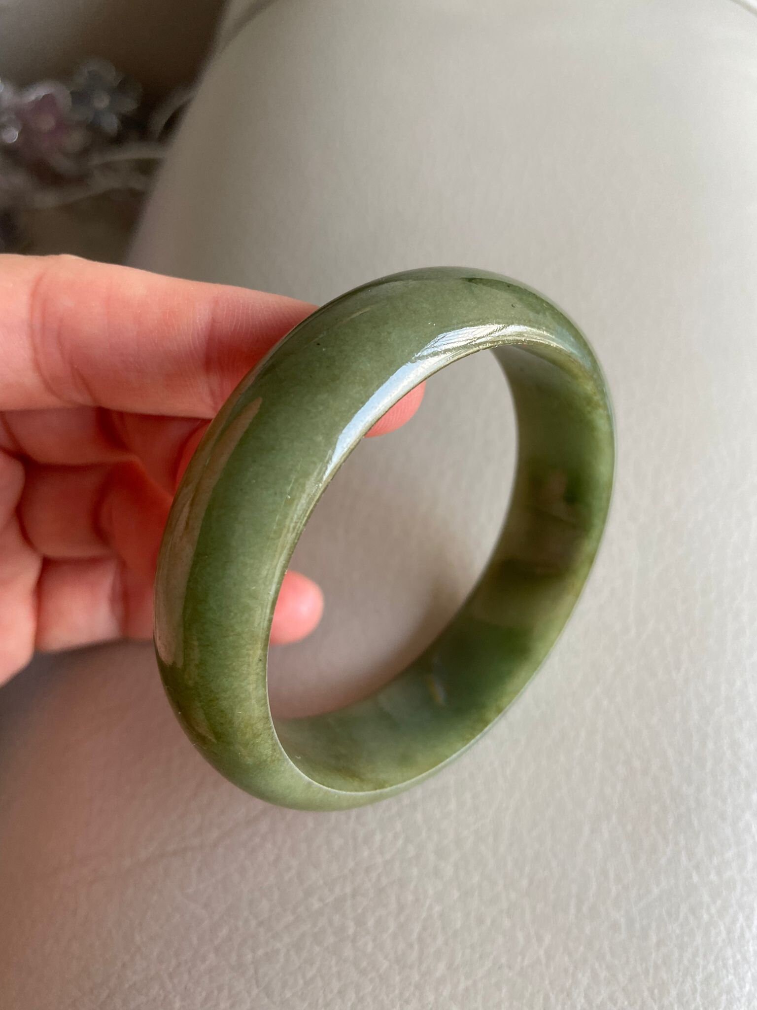 緑翡翠バングル Amazon.co.jp: レディース翡翠バングル、レディースブレスレット