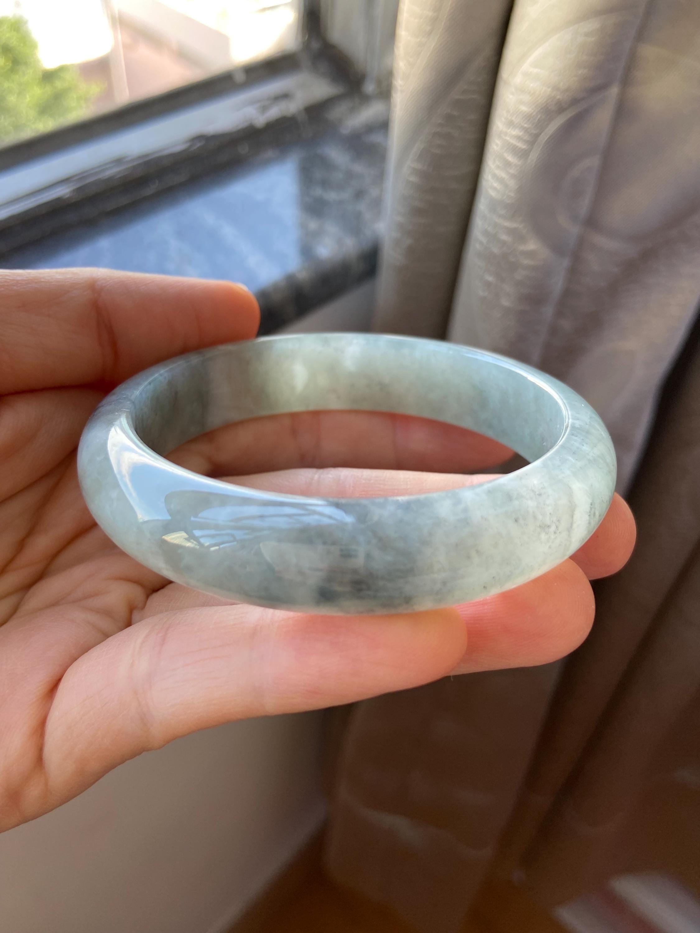 翡翠バングル 59.0 mm (2.32