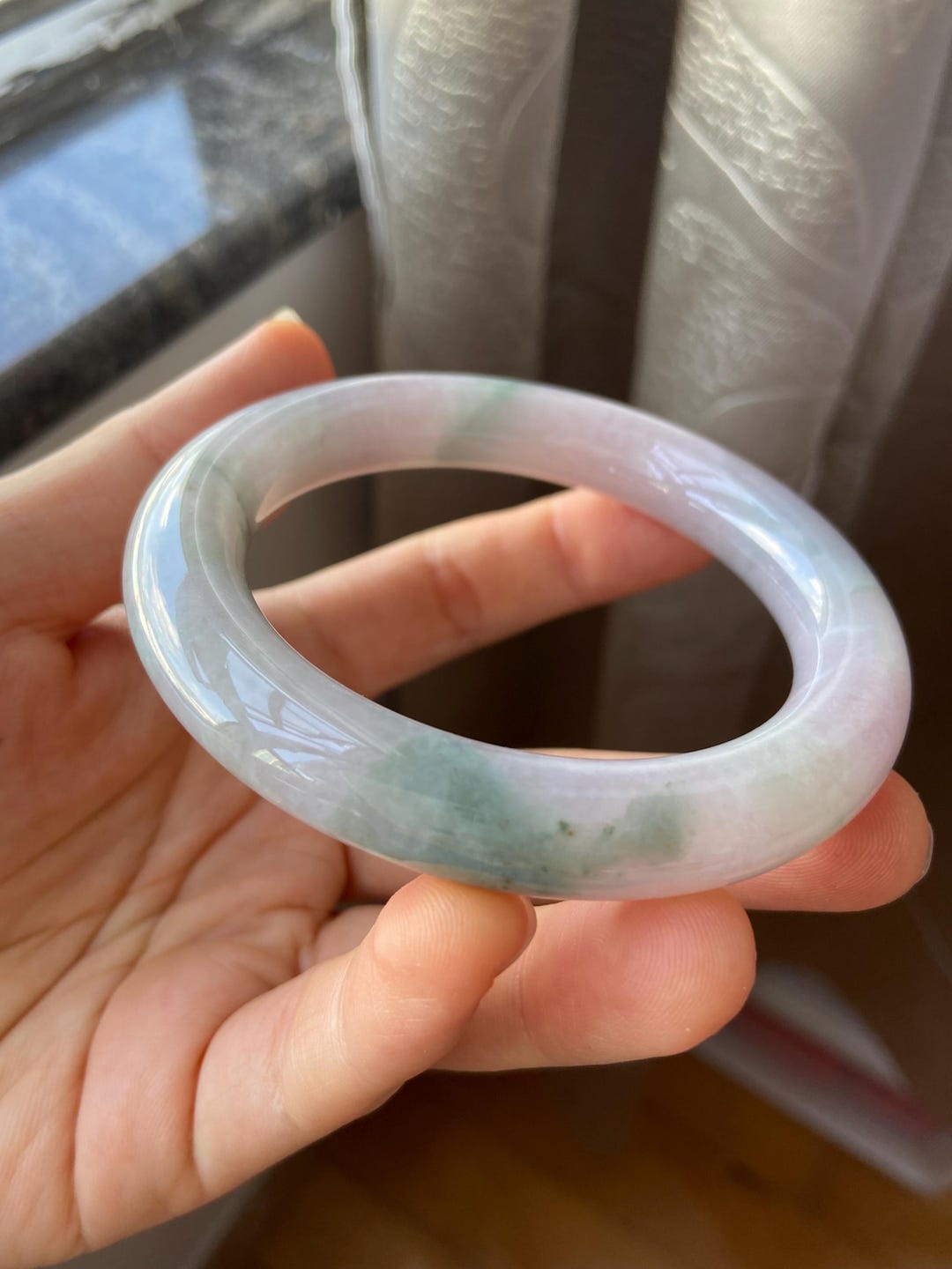 翡翠バングル 58.8 mm (2.31