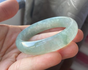 翡翠バングル 50.0 mm (1.97