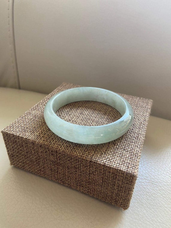 中国　緑彩小壺　送料込み250115 Jade Bangle 58.4mm (2.30