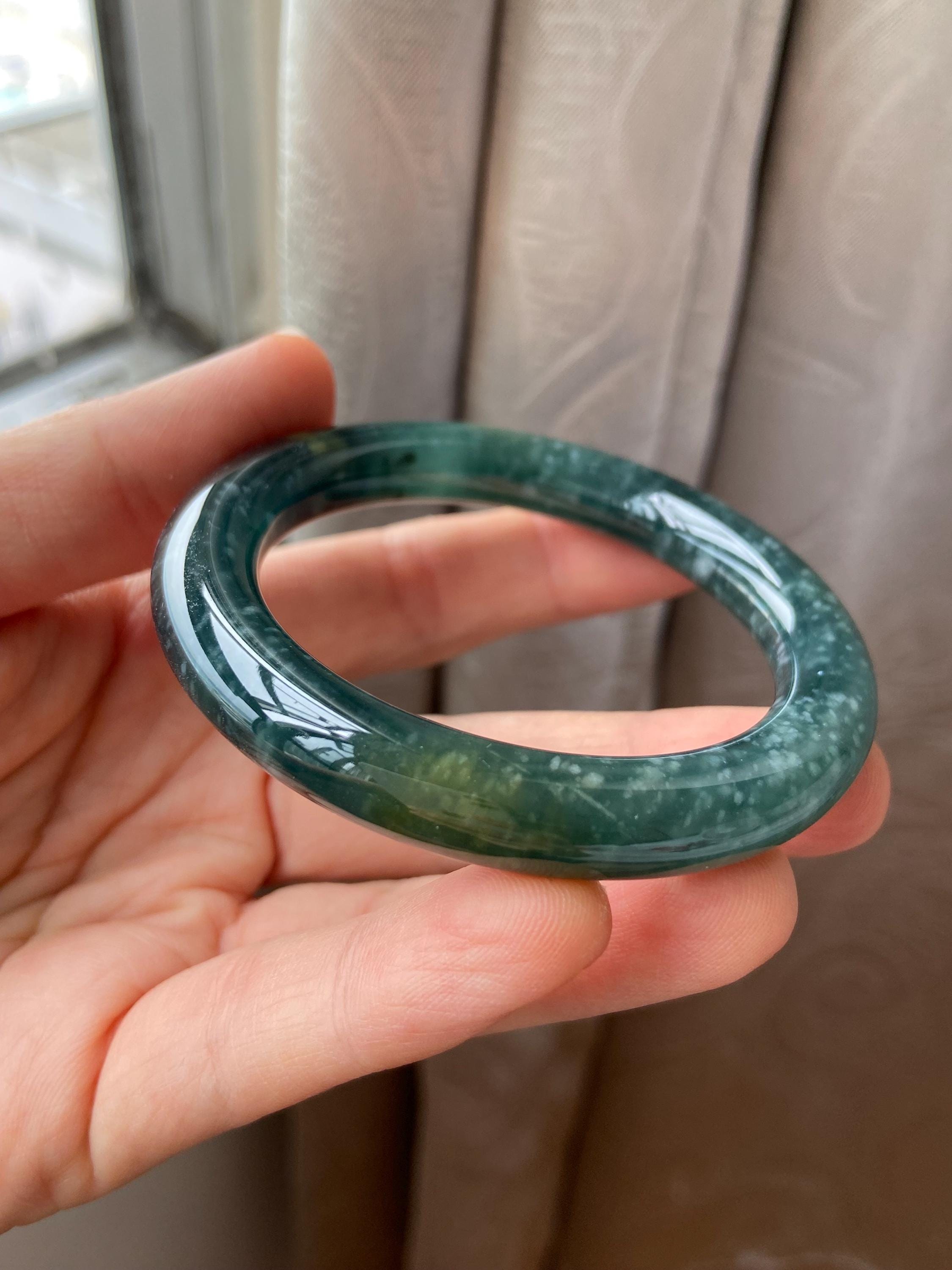 翡翠バングル 52.6 mm (2.07