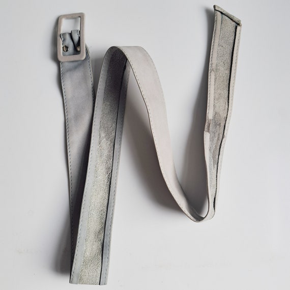Vintage 1980s pale grey coloured belt. Vintage ge… - image 9