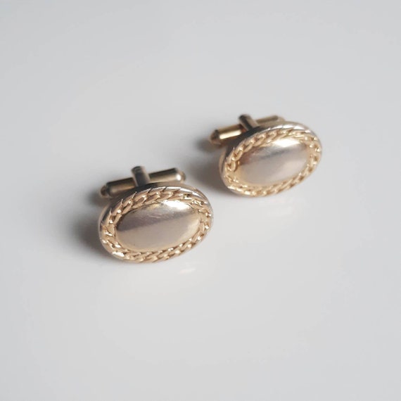1970s gold tone vintage mens cufflinks. Oval shap… - image 1