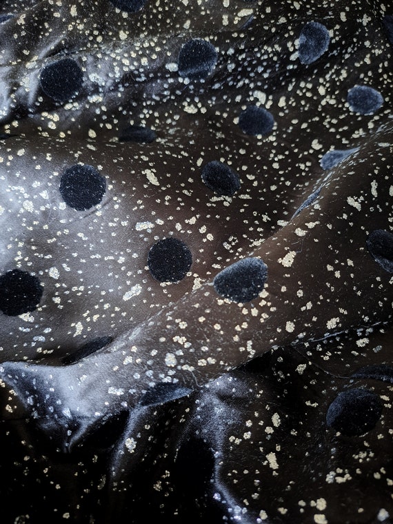Medium-Large 1980s Black Burn Out Velvet Dress