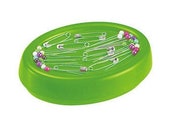 Needle holder, magnetic needle cushion green
