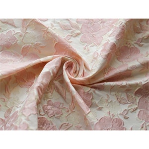 Pink Floral Jacquard Fabric Luxury Brocade Polyeter Material for Haute Couture Costume Suit Apparel Curtain Bag Design 55 Inch Width