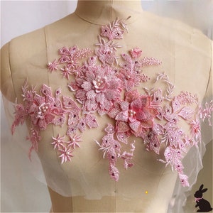 6 Colors Lace Applique 3D Flower Embroidery Lace Patch with Beads for Bridal Couture Dress Veil Embellishment Craft 1 Piece Pink