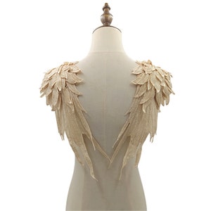 Angel Wings Lace Applique 3D Guipure Appliques Sew on Wedding Dress Costume Design Shoulder Badge 1 Mirror Pair