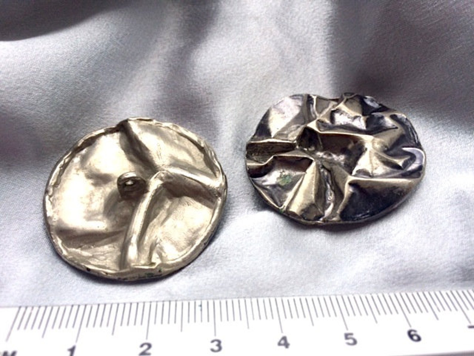 2 X 35mm Vintage Scrunched Effect Metal Buttons Etsy