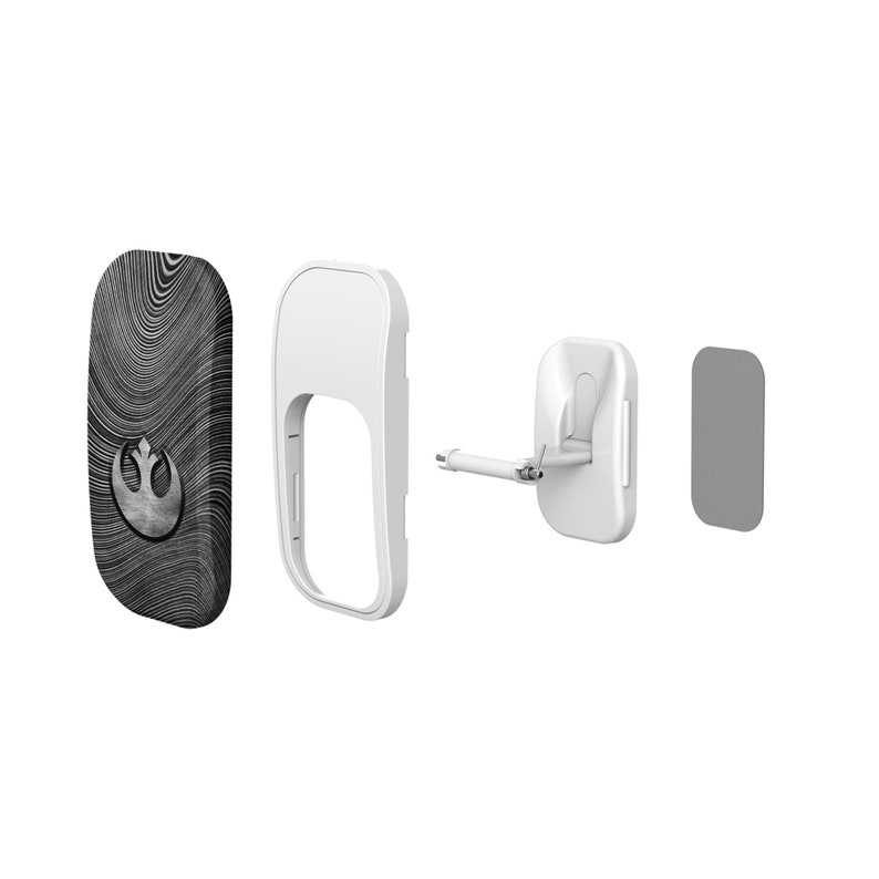 K&ouml;nnte beinhalten: Ein wei&szlig;es und graues Wandmontageset. Das Set enth&auml;lt ein rechteckiges St&uuml;ck mit einem Symbol der Rebellenallianz, einen wei&szlig;en Rahmen, einen wei&szlig;en Haken und ein graues Klebepad. Das Symbol der Rebellenallianz befindet sich unten links.