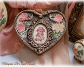 Romantic heart shaped gift box, wooden gift box, shabby-chic vintage style gift box, vintage jewelry box