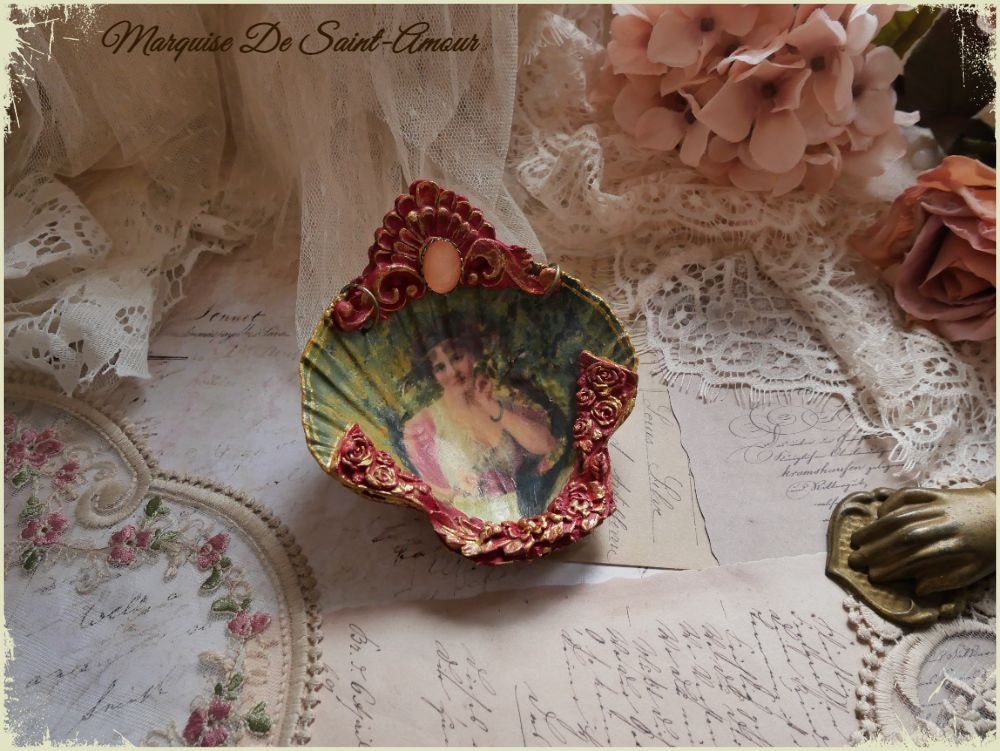 Décoration Murale Coquille Saint-Jacques Romantique, Coquillage Décoré, Femme Décoration Émile Verno