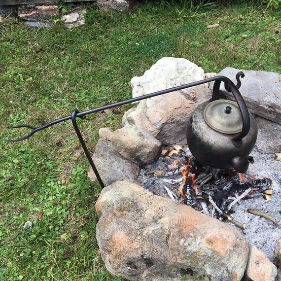 Campfire Cooking Squirrel Cooker
