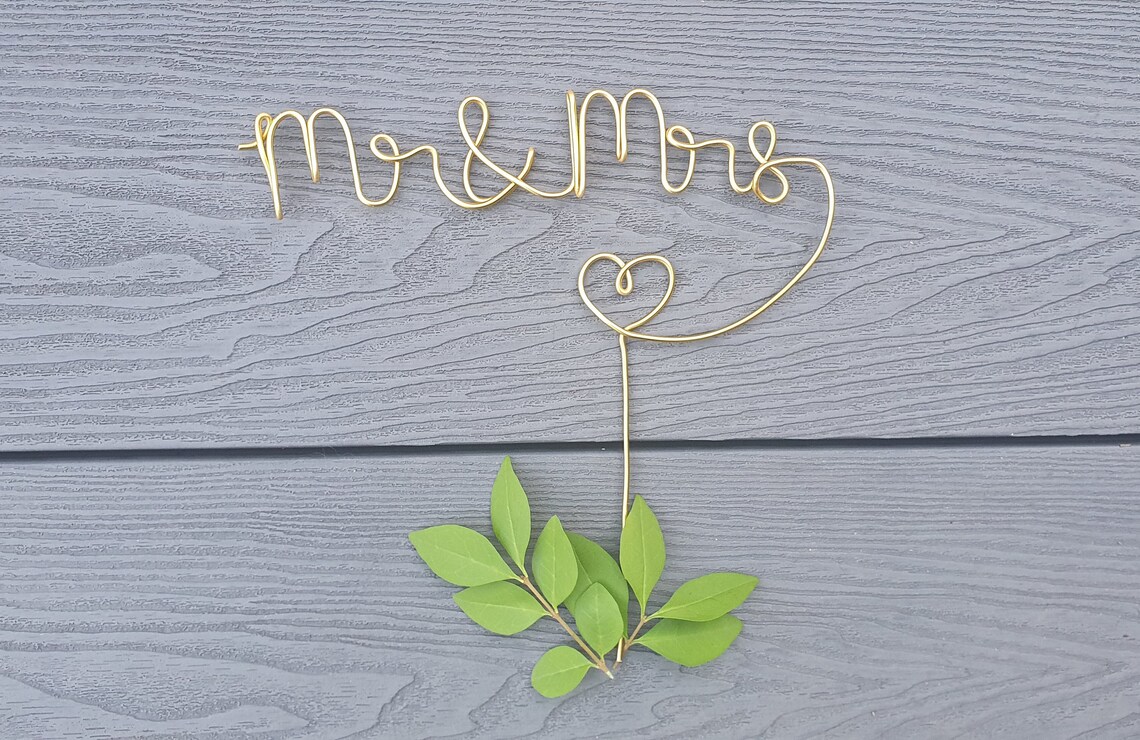 Mr & Mrs Wire Cake Topper for Wedding Cake, Reusable Custom Cake Toppers, Gold Silver Copper
