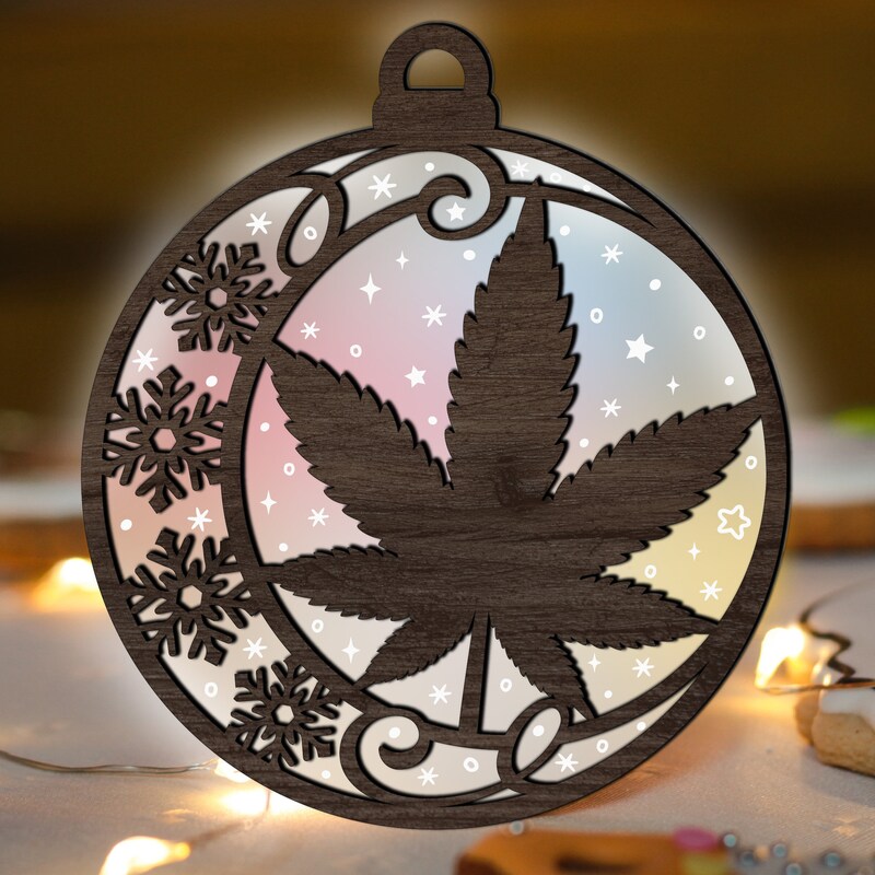 Marijuana christmas balls