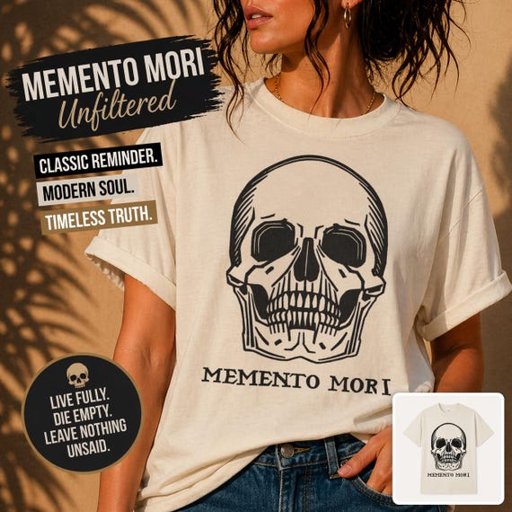 Memento Mori Skull Shirt Gothic Aesthetic Tee Hoodie Vintage Skull Graphic Unisex T-Shirt Dark Academia Goth Gift