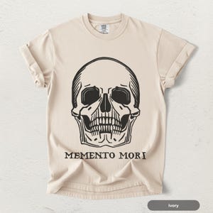 Memento Mori Skull Shirt Gothic Aesthetic Tee Hoodie Vintage Skull Graphic Unisex T-Shirt Dark Academia Goth Gift image 3
