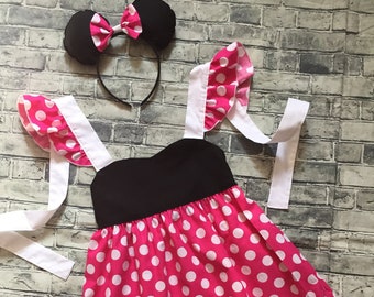 Minnie Mouse geïnspireerde jurk, Minnie Mouse verjaardag feestjurk, partij jurk, ruches jurk, roze stip Minnie Mouse jurk