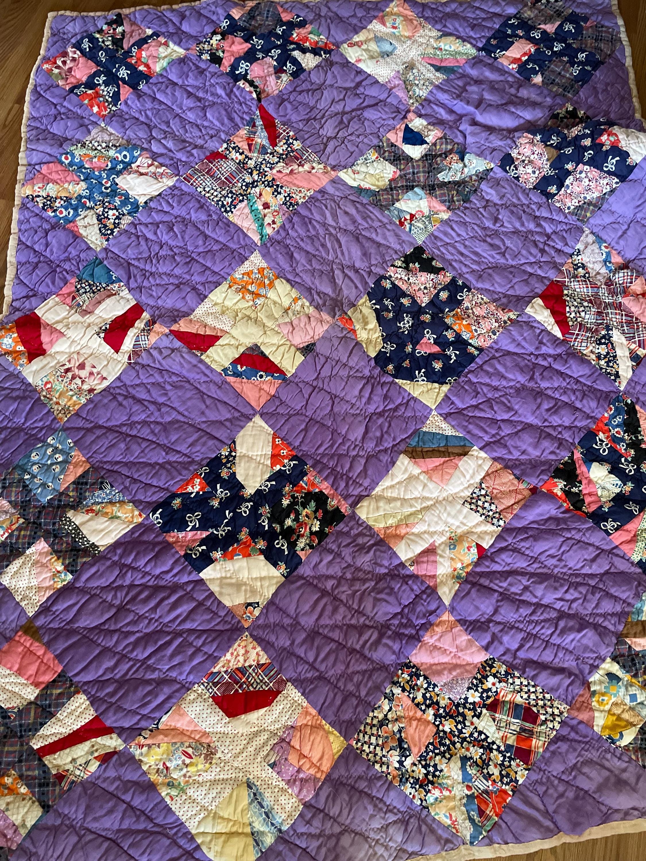 ヴィンテージハンドメイド手縫いキルト 幅55インチ x 長さ72インチ