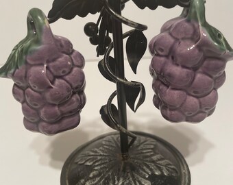 Vintage Grapes Salt and Pepper Shakers Hanging on a Metal Tree