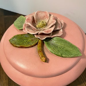 Vintage Ceramic Rose Trinket Bowl, Signed 1969, 7 inch Diameter, Handmade Trinket Box, Shabby Chic, Powder Box,