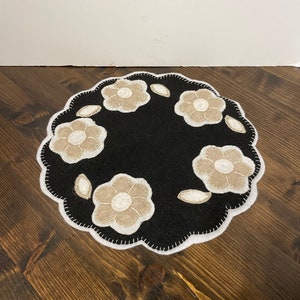 Handmade Felt Candle Mat, Wool felt Candle Mat, Farmhouse Decor, Country Decor,