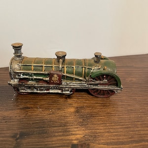 Toy Resin Train 5 inches long Engine