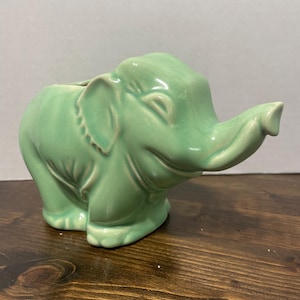 Vintage Green Elephant Planter  McCoy Pottery perfect for Succulents