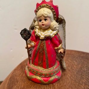 Vintage Hallmark Keepsake Madame Alexander Alice in Wonderland Red Queen Ornament
