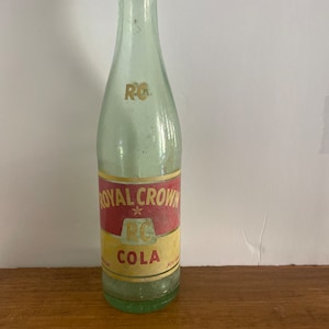 Cintage Green 10 Ounce Royal Crown Cola Bottle Yellow and Red Label Knoxville Bottling Co