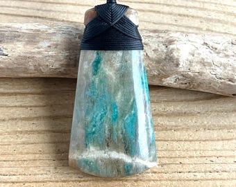 AOTEA COLLECTION ペンダント Rare New Zealand Aotea Stone Toki Styled Shield Pendant