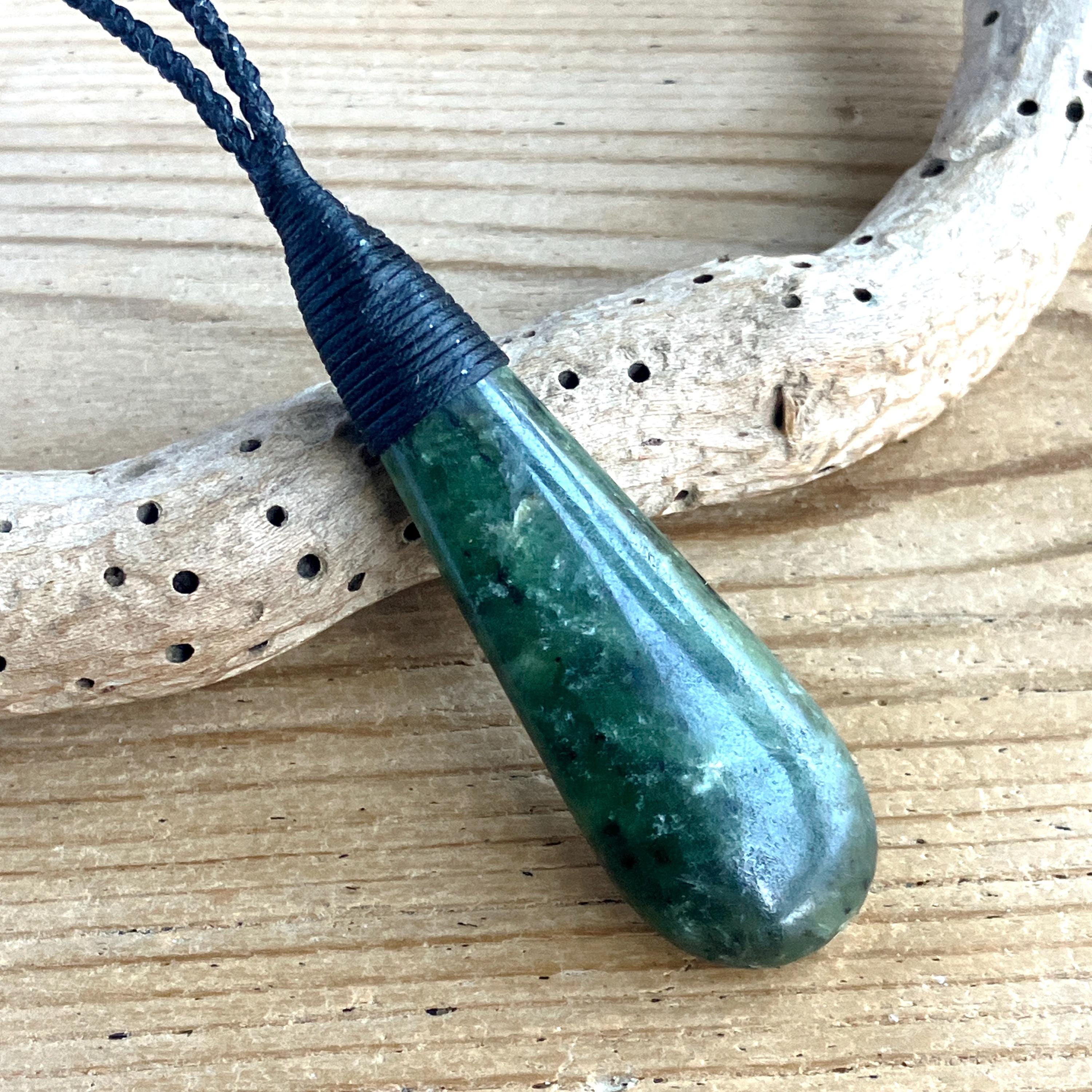 New zealand green stone - Etsy 日本