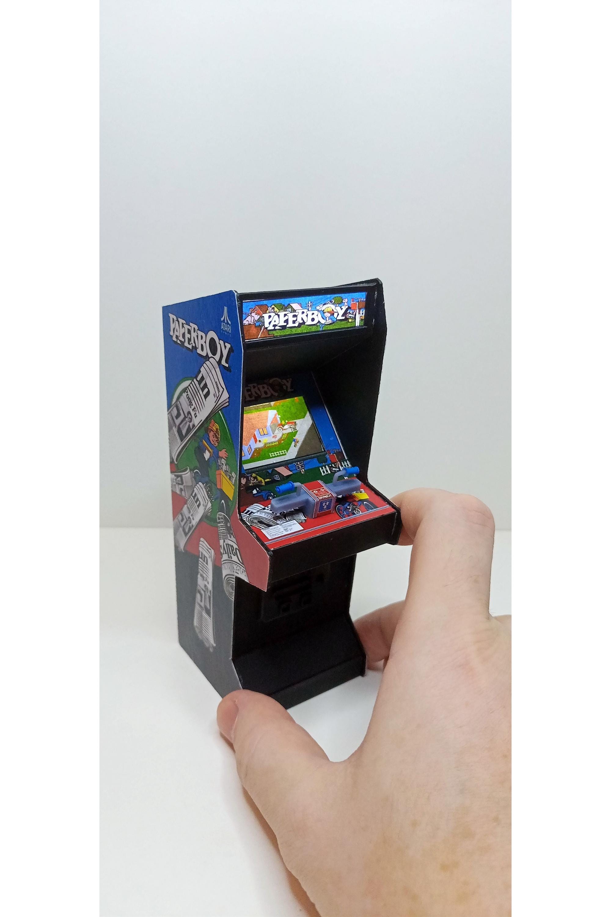 Fun Chicken Machine for 12 Figures. 1:6 Scale / Sixth Scale. Scaled to Replicade 1/6 Arcades