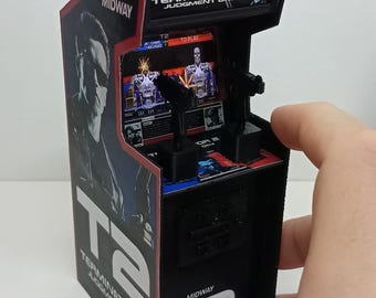 Máquina recreativa en miniatura a escala 1/12 de TERMINATOR - Regalos con luz