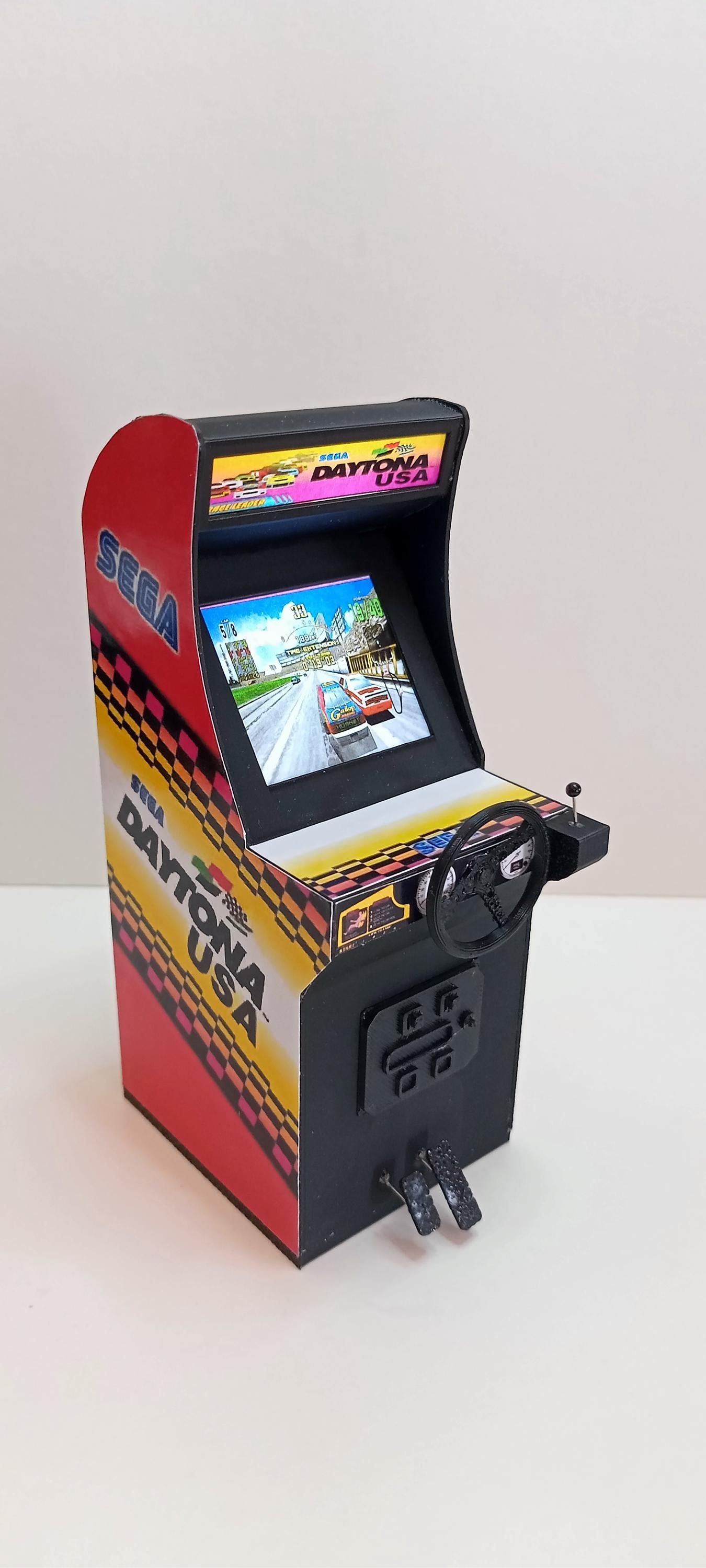DAYTONA USA 1/12 Scale Mini Arcade Cabinet Machine Gifts - With Light ...