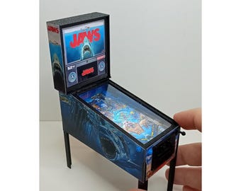 Miniature JAWS Pinball Machine Replica: 1/12 Scale Dollhouse Decor