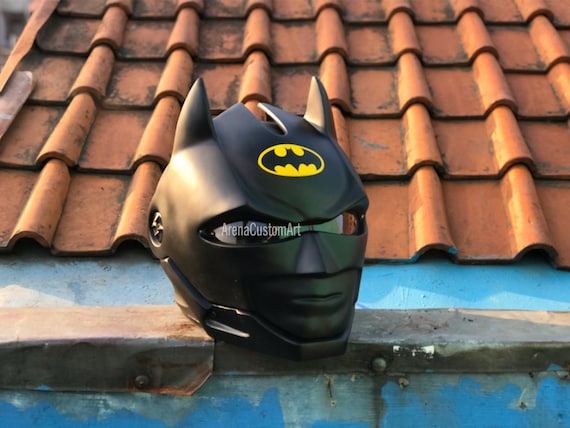 Batman Classic Motorcycle Helmet Custom DOT & ECE Certified -  Sweden
