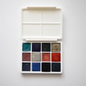 12 Flat Pan Palette | Well Large Metal Palette | Travel Palette | Thin Palette  | Large Mixing Well | Metal Pans | Mixing Tray