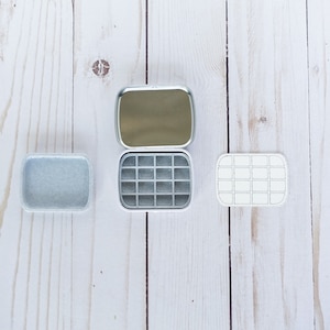 16 Well Pocket Palette | Travel Palette | Watercolor Paints | Mini Pan | Small Altoids Tin