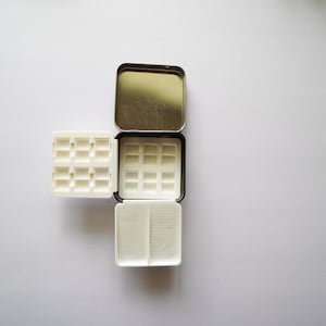 24 well Square Travel Palette | Watercolor Painting | Removable Pan Wells | Large Mixing Well | Altoids Tin
