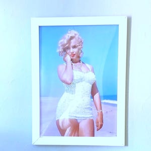 Marilyn Monroe Glitter enhanced Wall Art on Pearlescent Photo Paper A3 size (NO FRAME) image 1