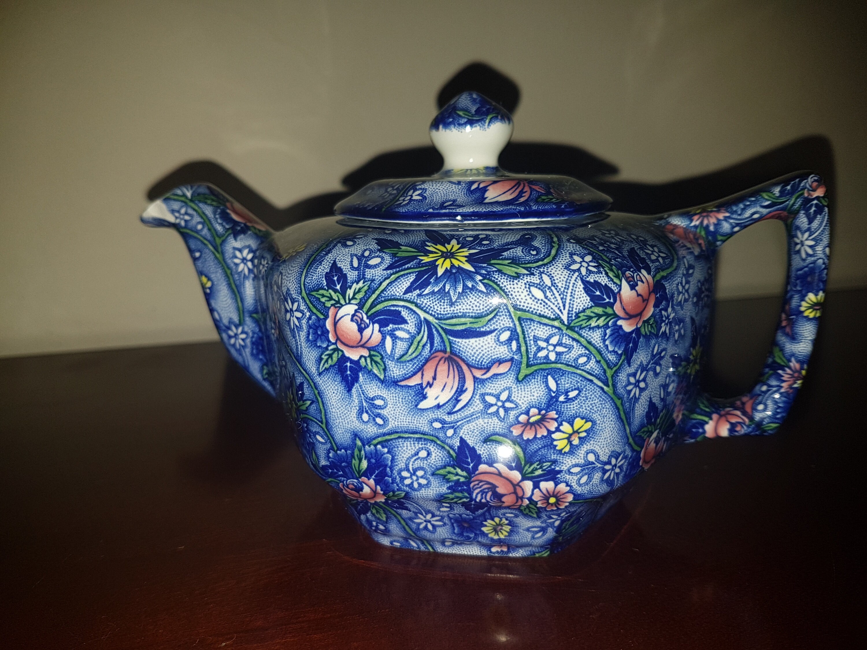 Collectable Ringtons Blue chintz Teapot Etsy